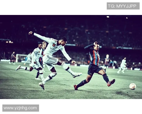 曼联与巴萨经典对决回顾精彩瞬间与战术分析 曼联与巴萨经典对决回顾精彩瞬间与战术分析